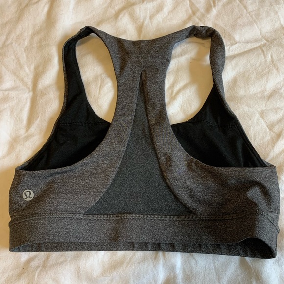 Lulu sports bras barely worn - new condition! Size 6 - Picture 2 of 2